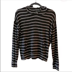 American Eagle Lightweight Hoodie (xs)